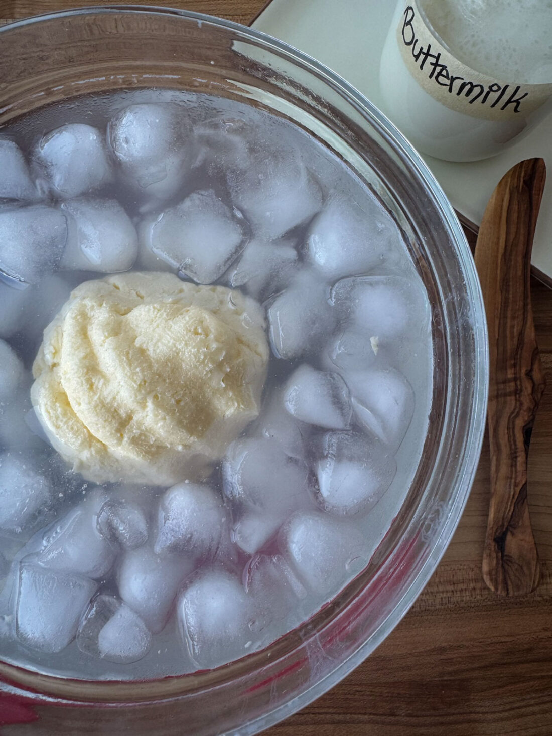 Making homemade butter making cultured butter with olive oil