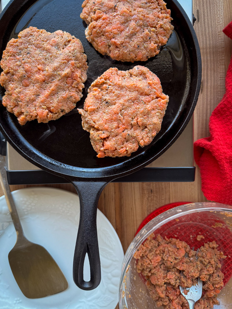 cooking wild salmon burgers