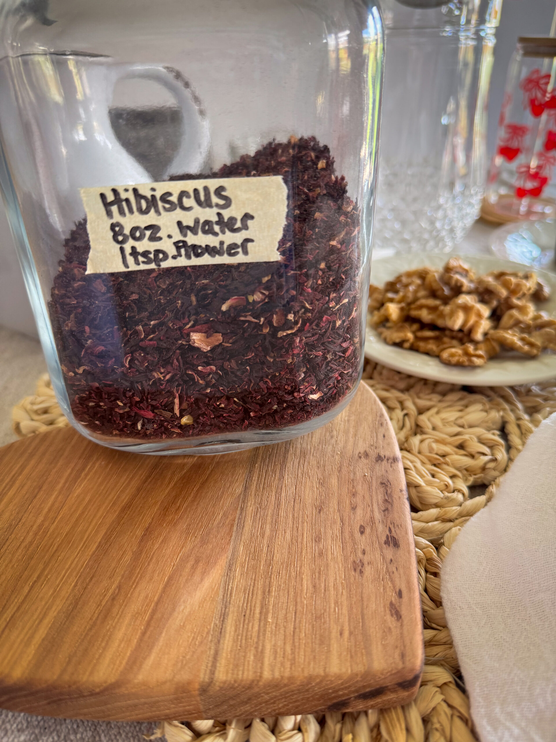 Hibiscus flowers for tea recipe