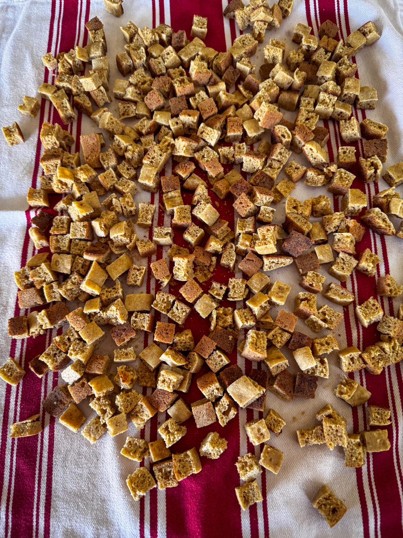 drying sourdough stuffing bread