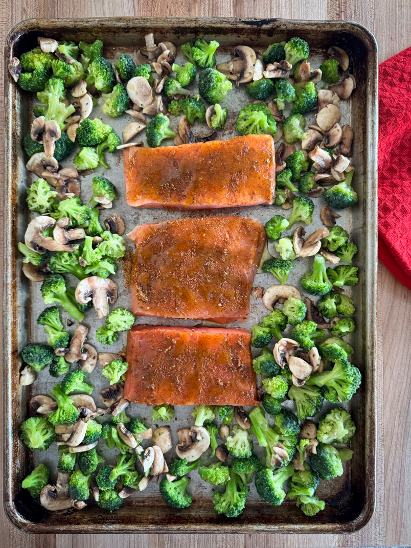 salmon sheet pan recipe