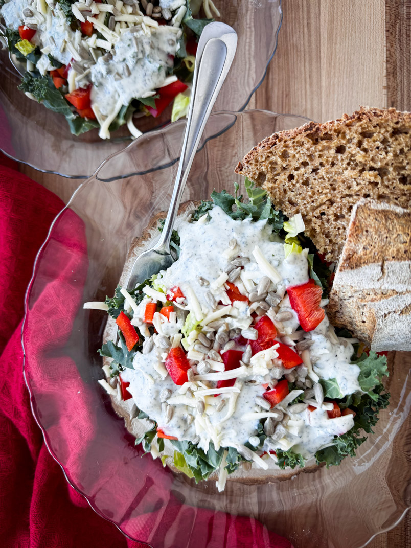 creamy herb dressing with fennel creamy herb dressing with fennel